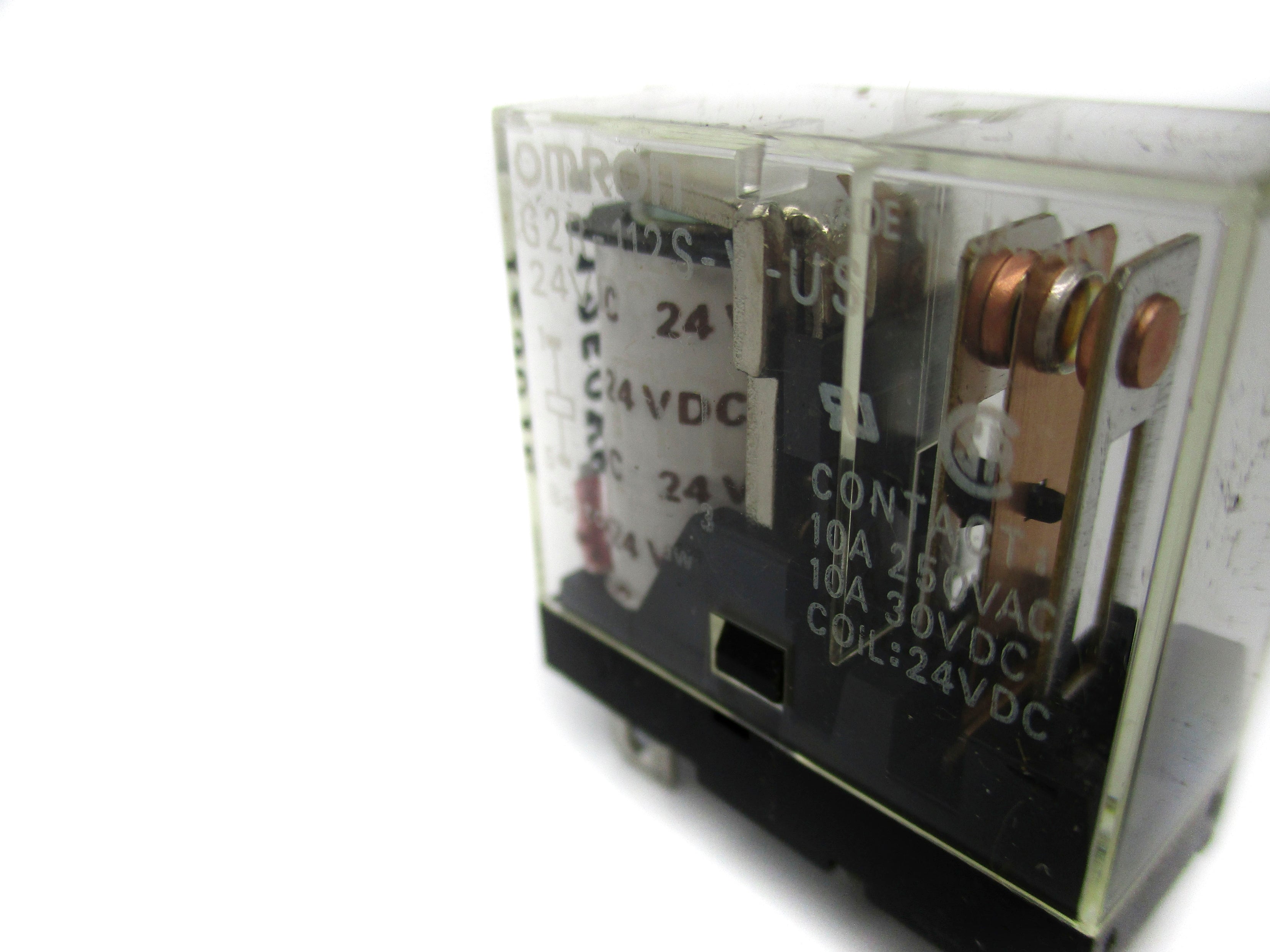 OMRON G2R-112S-V-US 10A 24VDC NSNP