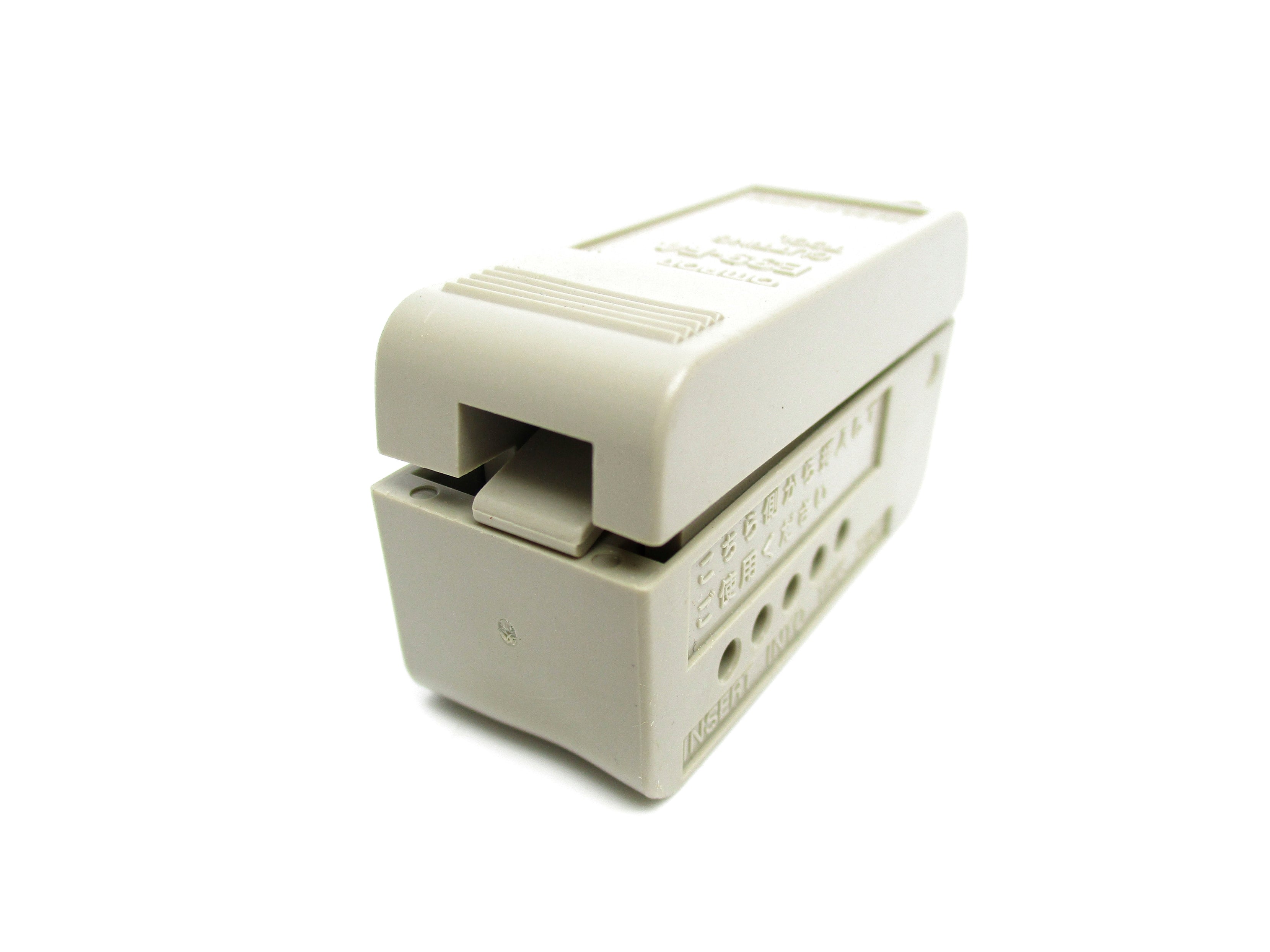 OMRON E39-F4 (AS PICTURED) NSNP