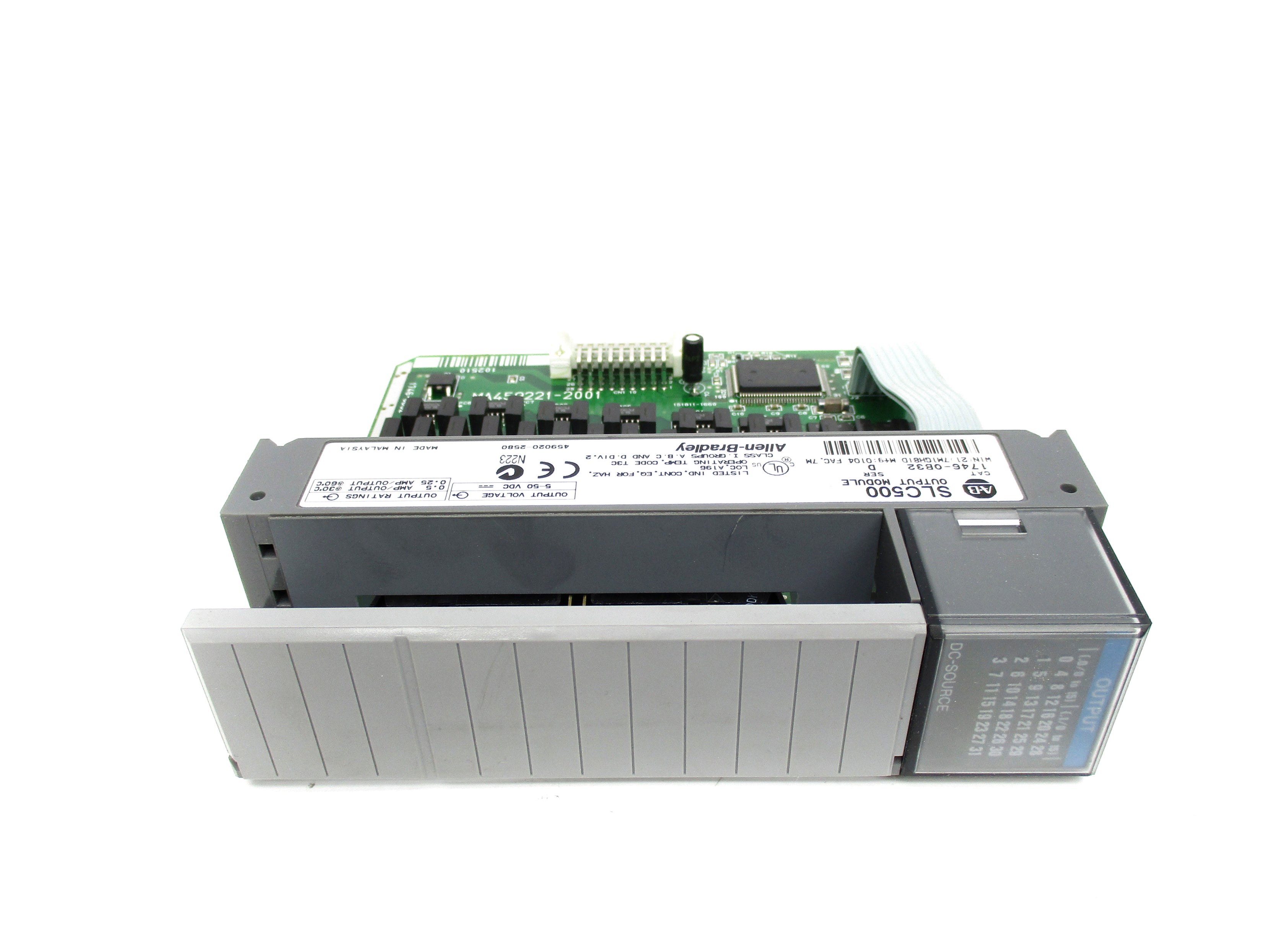 ALLEN BRADLEY 1746-OB32 SER. D 5-50VDC 0.5A NSMP