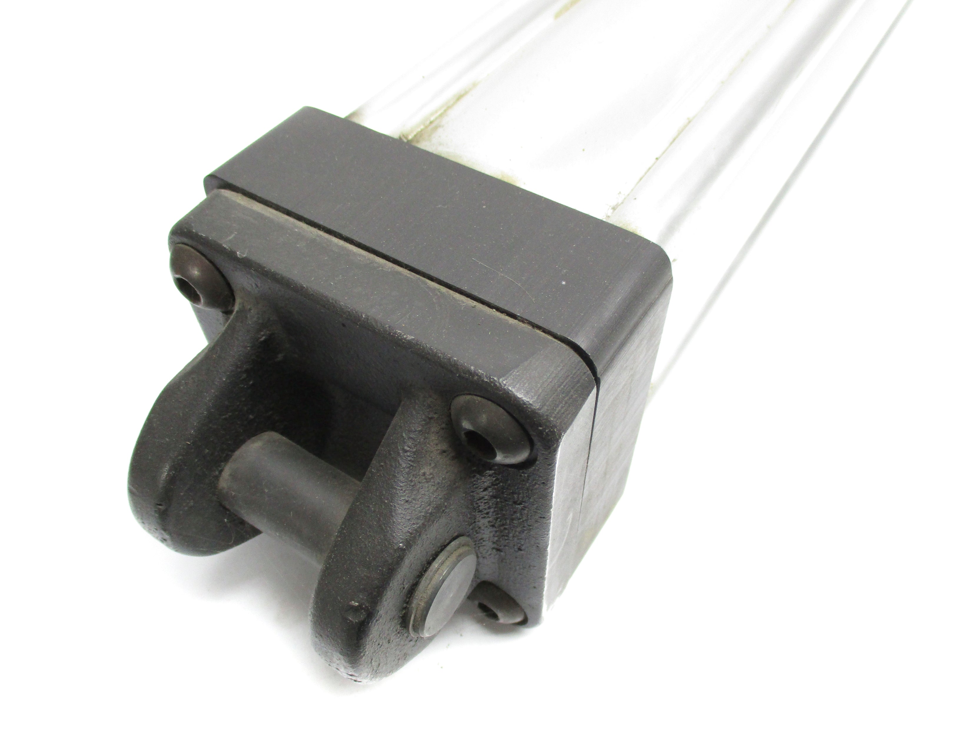 PARKER 3.25CBB2MAUS14C/32.000 250PSI NSNP
