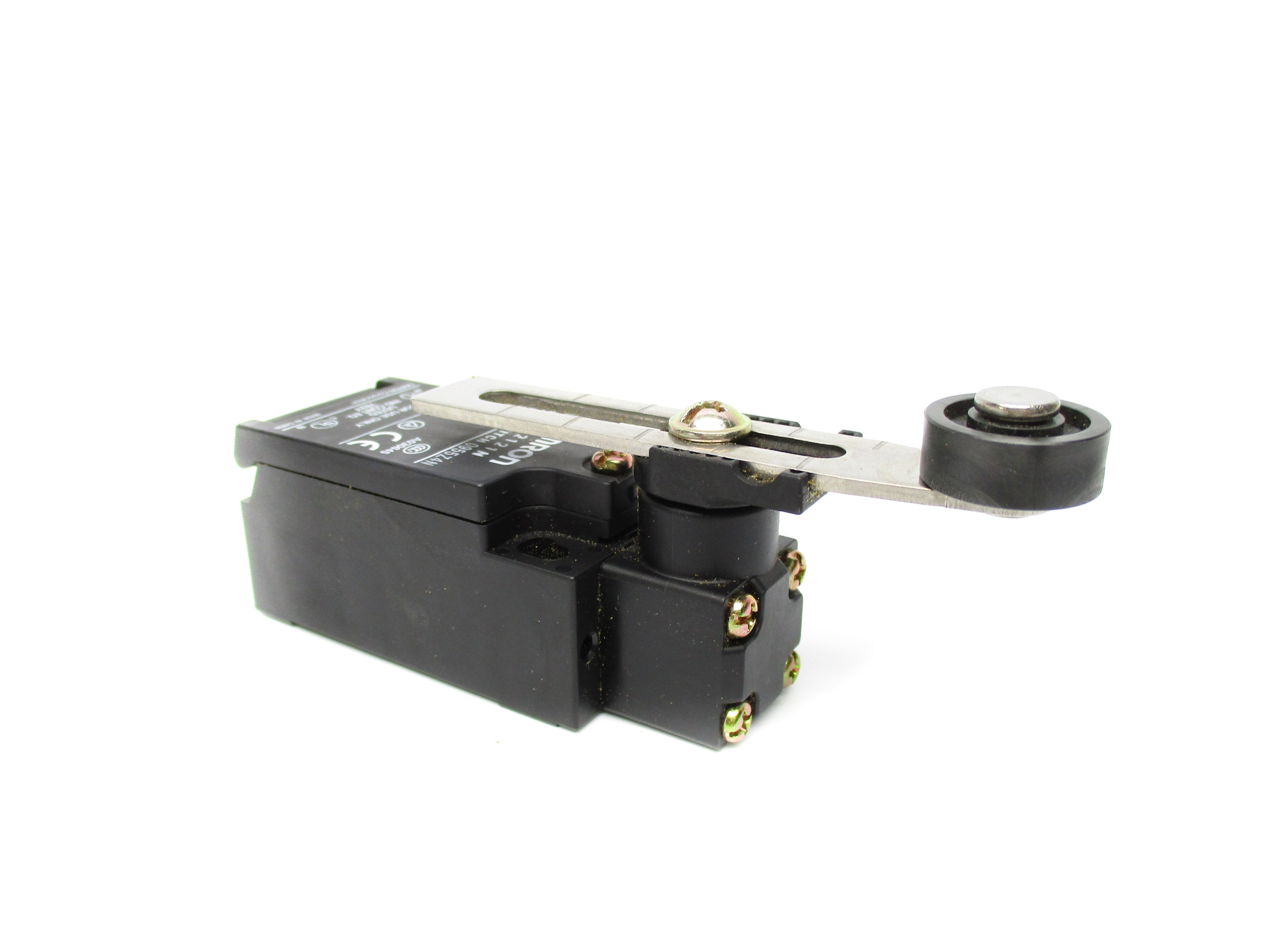 OMRON D4D-2121N 400V 2A NSMP