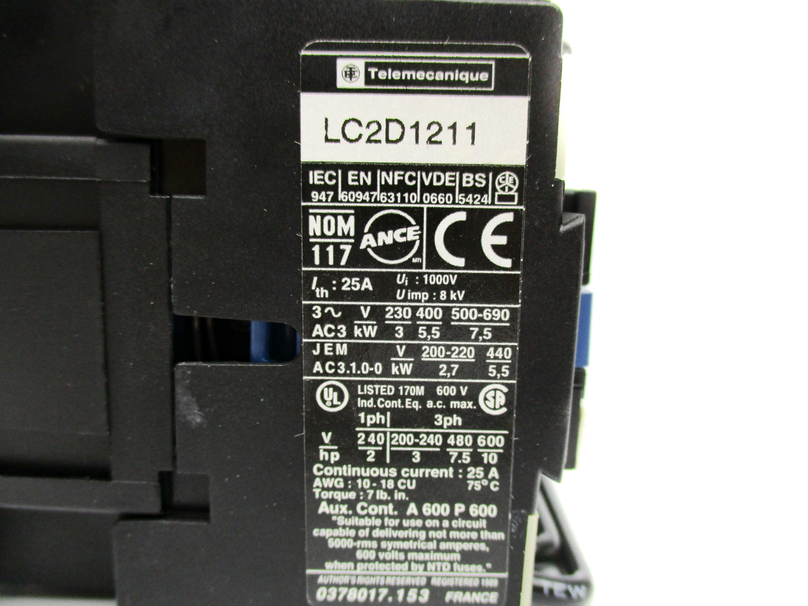 TELEMECANIQUE LC2D1211F7 110V NSMP