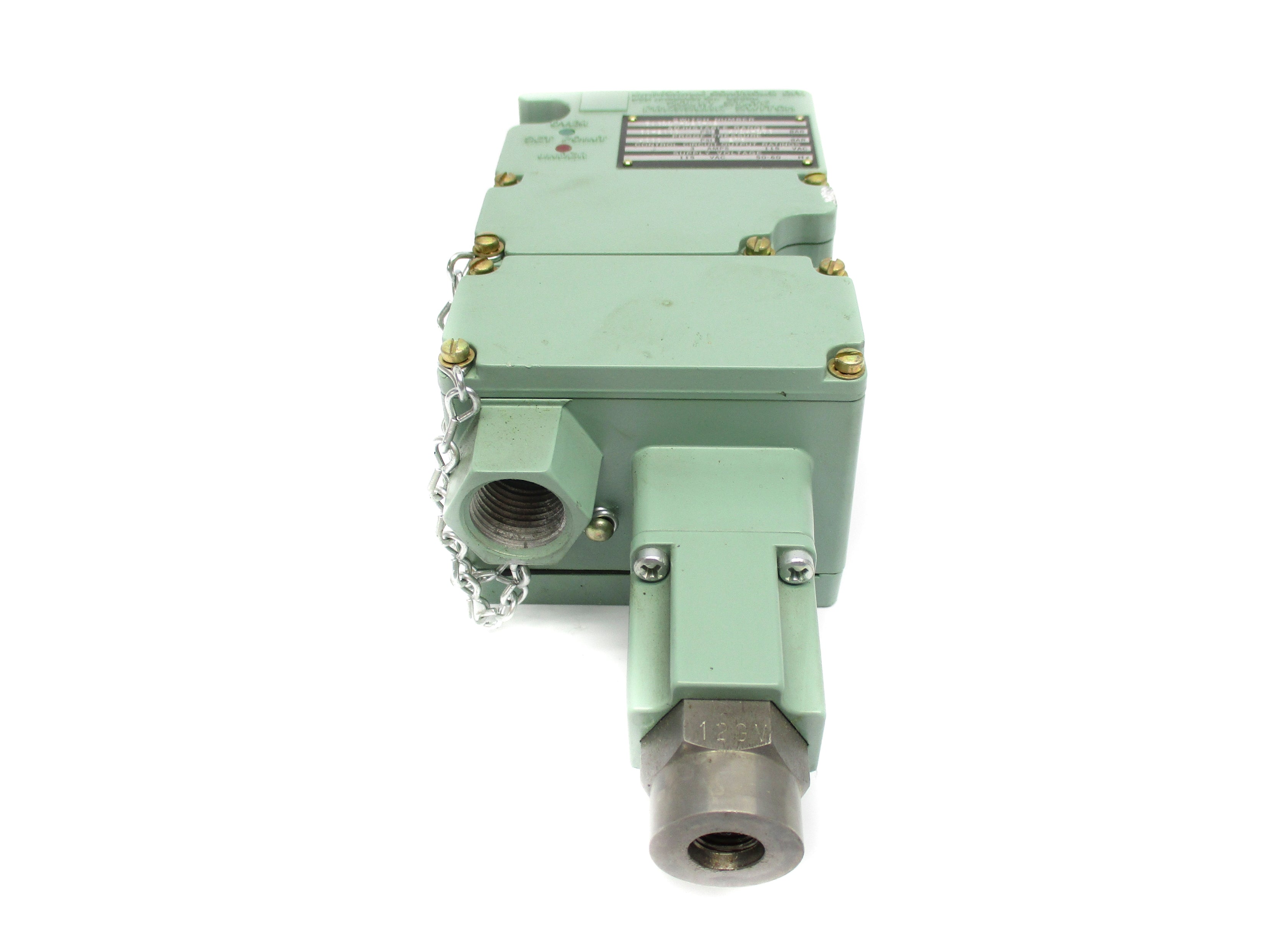 BARKSDALE 3AG11T-12C-Q2 115VAC 3A 4000PSI NSNP