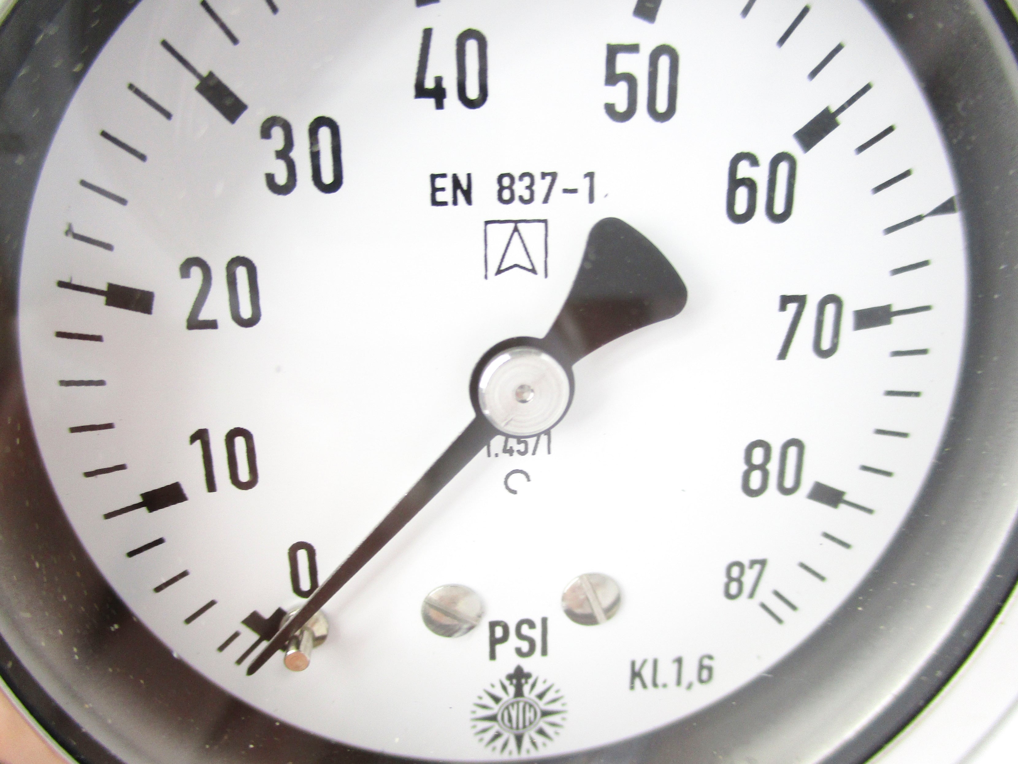 LYTH EN837-1 0-87PSI NSNP