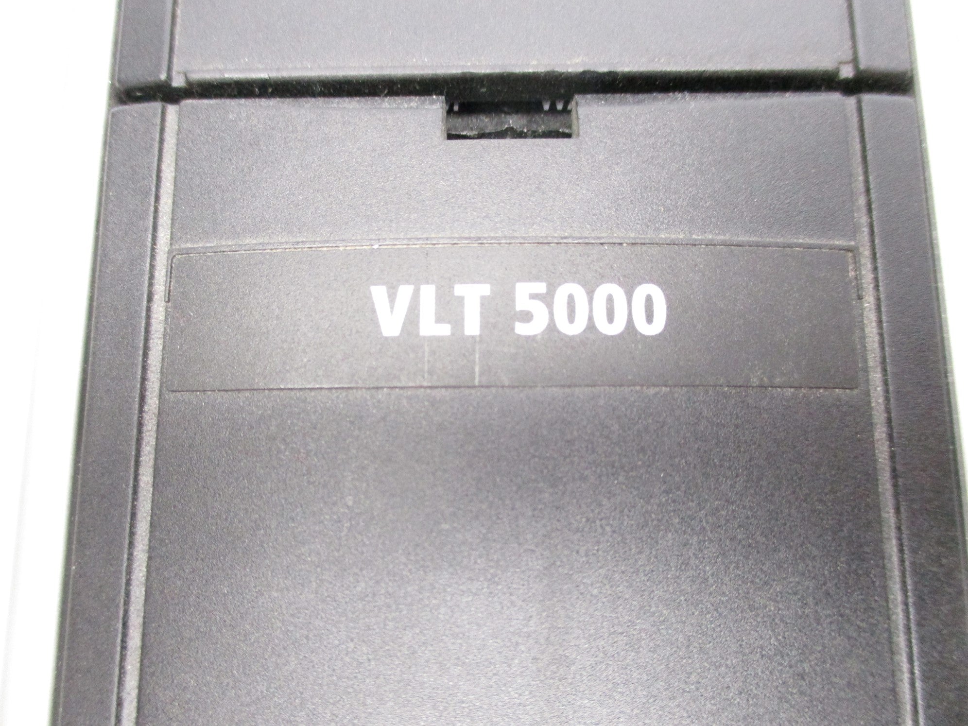 DANFOSS VLT5000 VLT5005PT5B20SBR3DLF00A00C0 UNMP