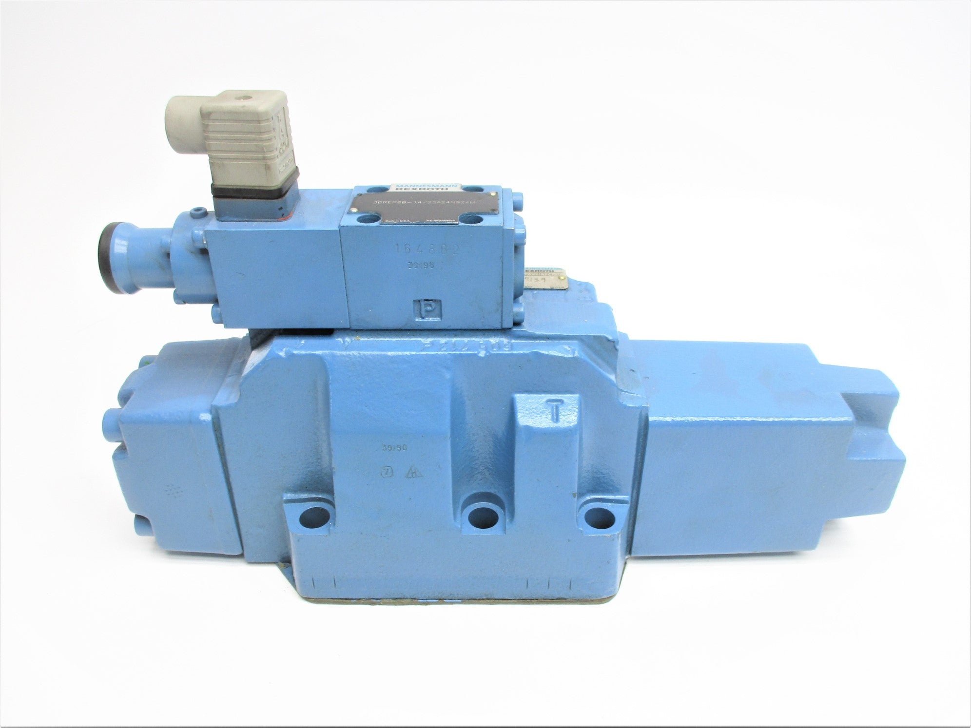 REXROTH 4WRZ25EA325-50/6A24N9ETZ4/M UNMP