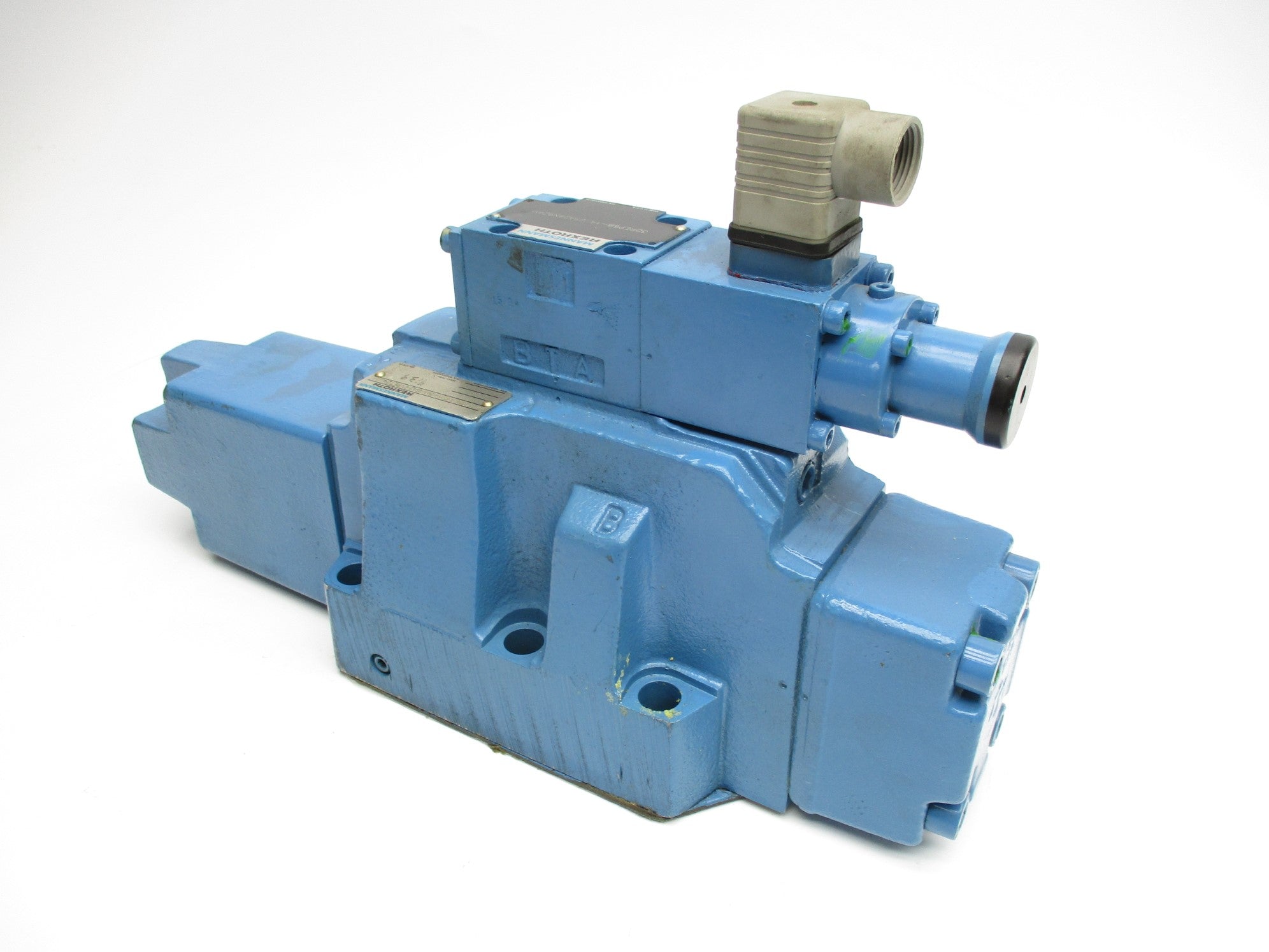 REXROTH 4WRZ25EA325-50/6A24N9ETZ4/M UNMP