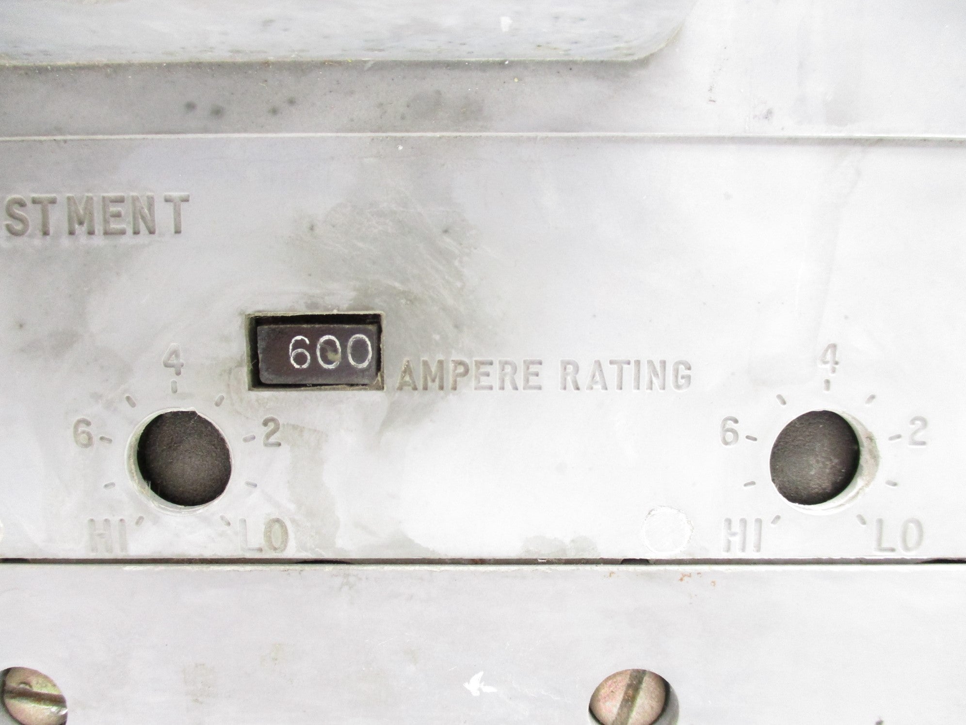 CUTLER HAMMER 457D455G32 600A UNMP