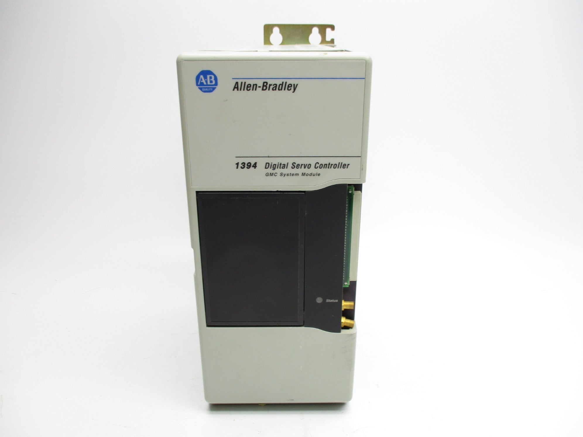 ALLEN BRADLEY 1394-SJT05-C-RL SER. B F/W V3.8A NSNP