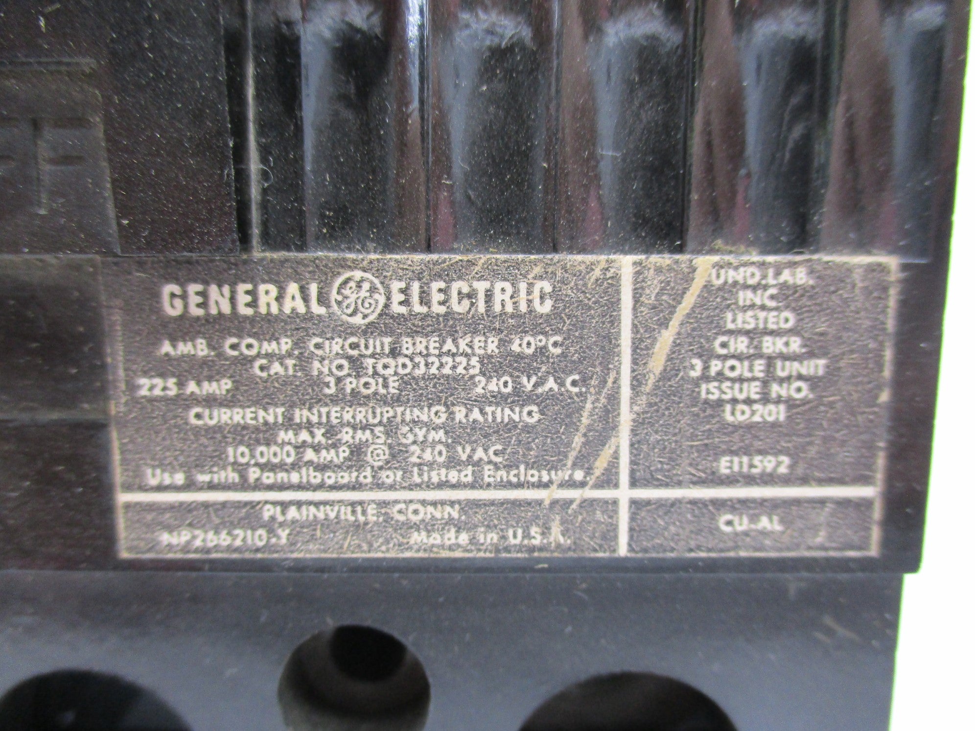 GENERAL ELECTRIC TQD32225 225A 240VAC UNMP
