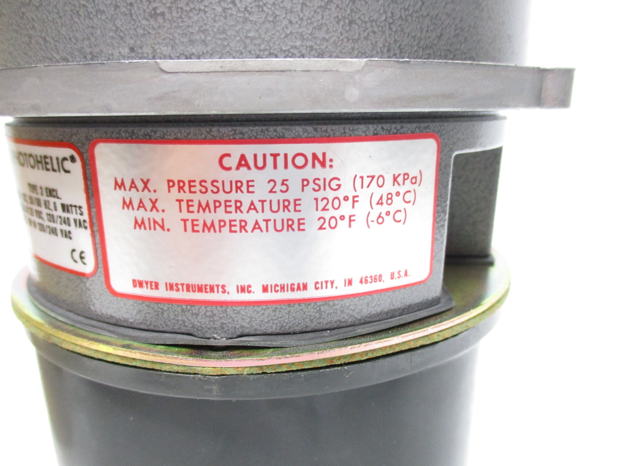 DWYER A3003 SER. 3000 25PSIG NSMP
