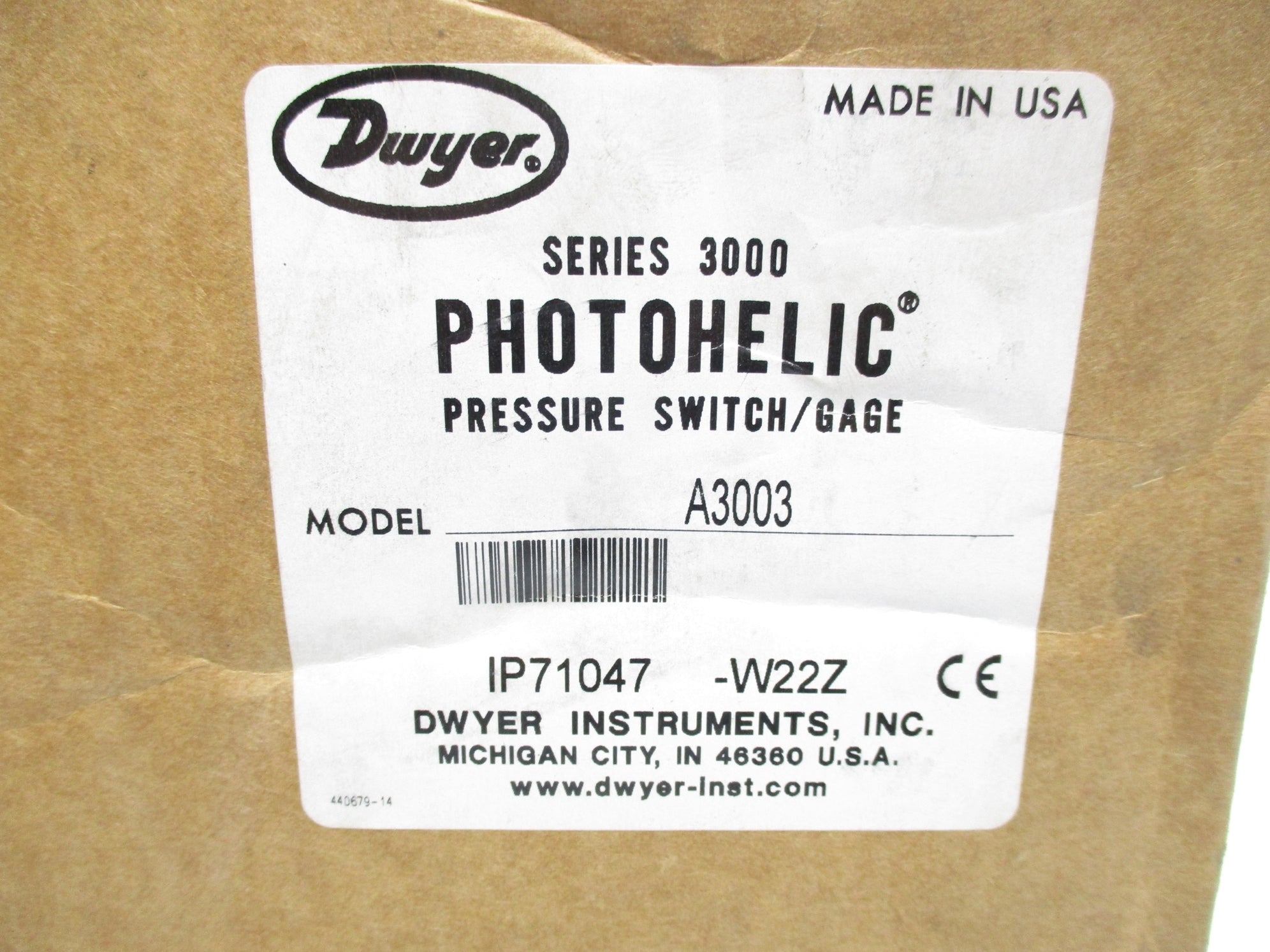 DWYER A3003 SER. 3000 25PSIG NSMP