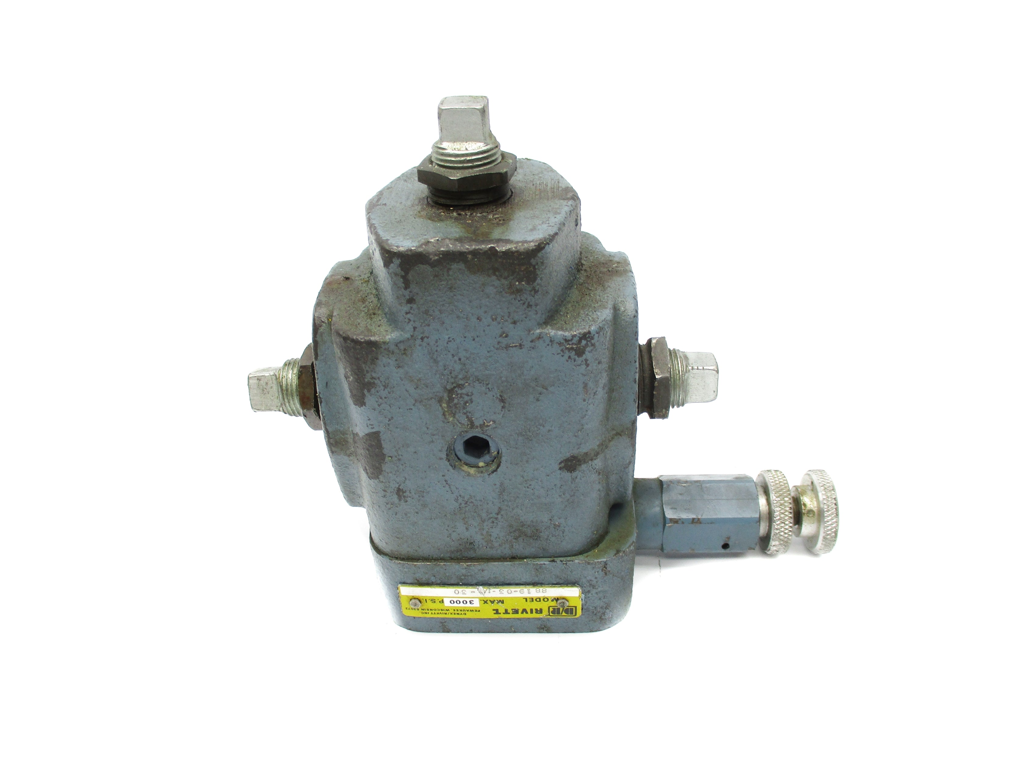 RIVETT 8819-03-1/2-30 3000PSI UNMP