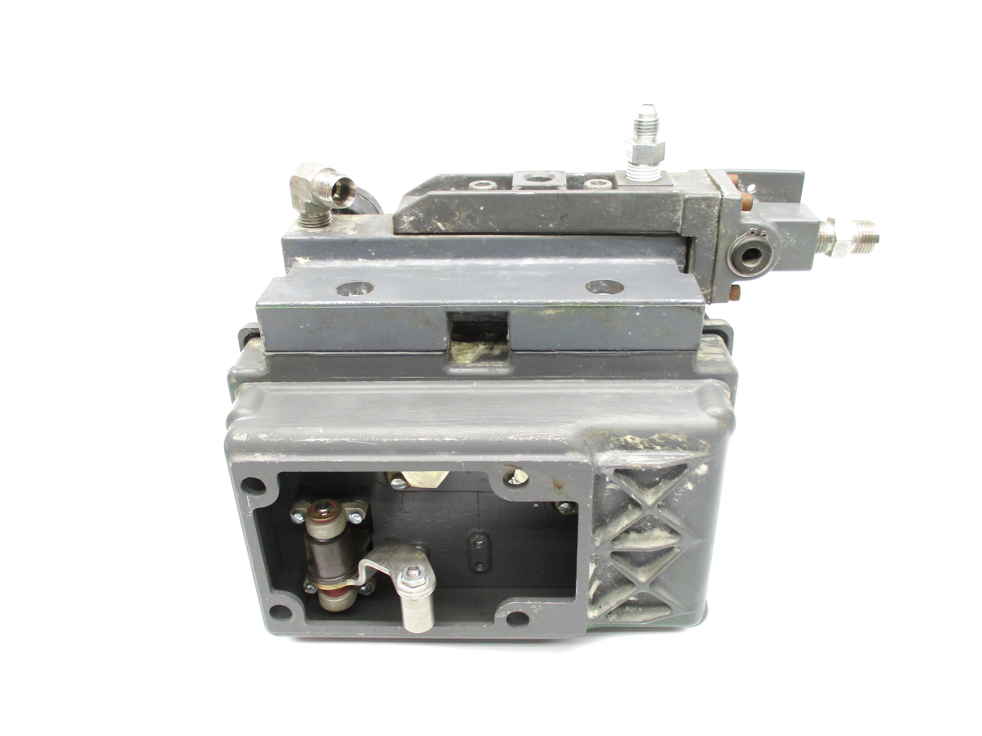 FISHER SERIES 3600 UNMP