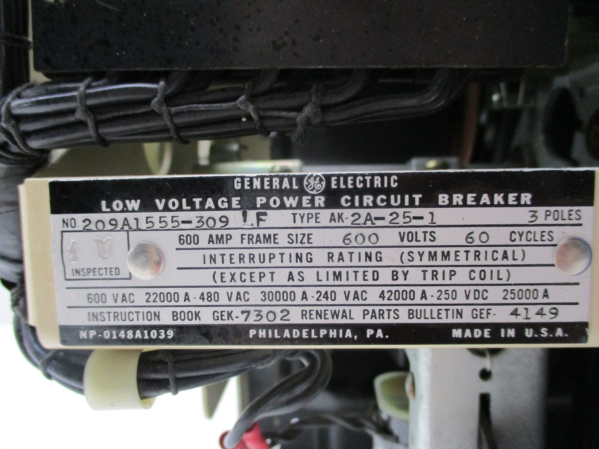GENERAL ELECTRIC 209A1555-309-LF AK2A-25-1 600A 600V (AS PICTURED) REMAN