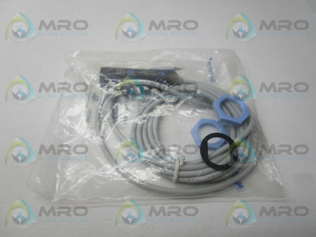 BALLUFF BOS-S50-PA-2-C10-NN PHOTOELECTRIC SENSOR * NEW IN FACTORY BAG *