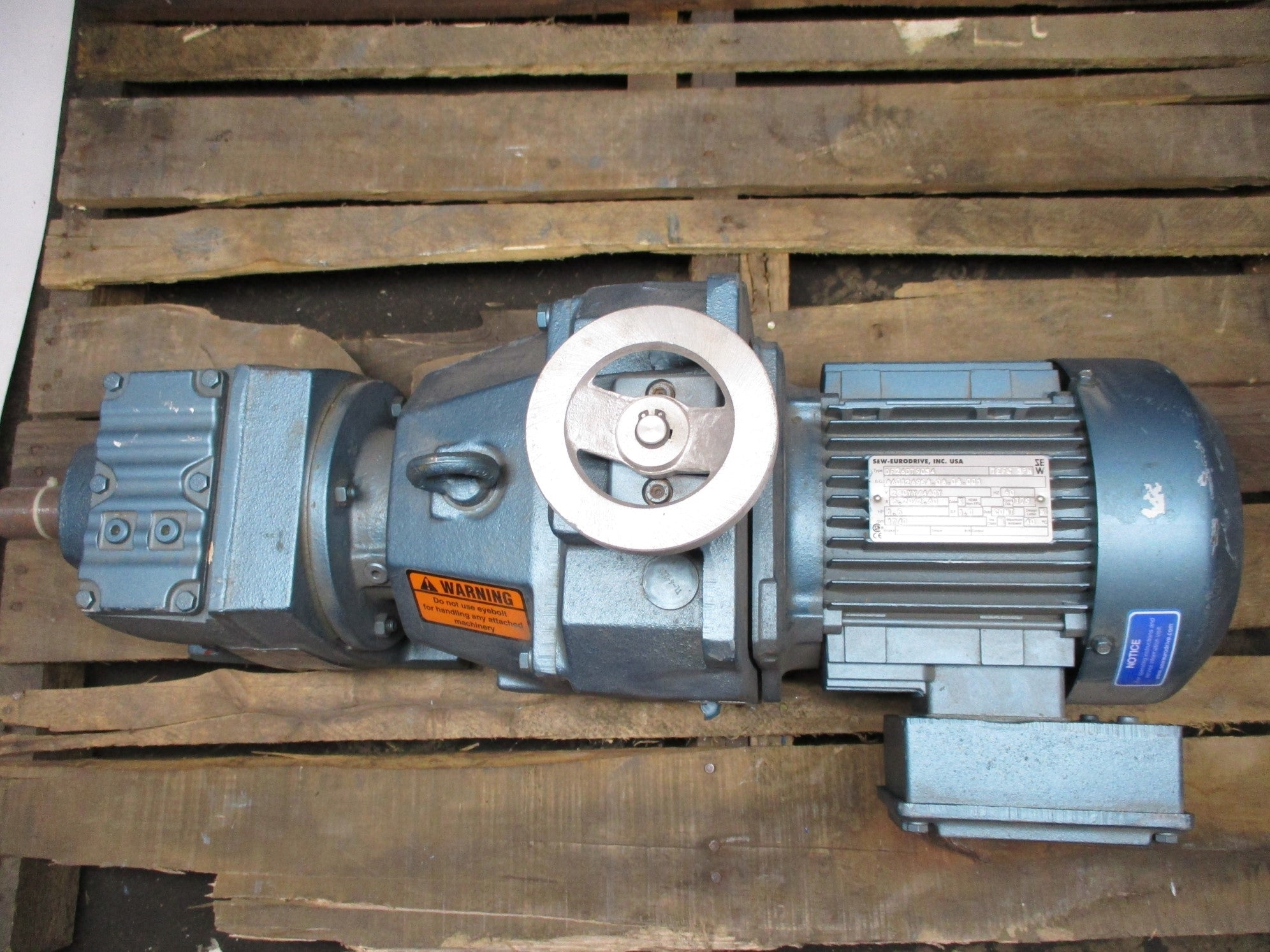 SEW-EURODRIVE DF26DT90S4 NSNP