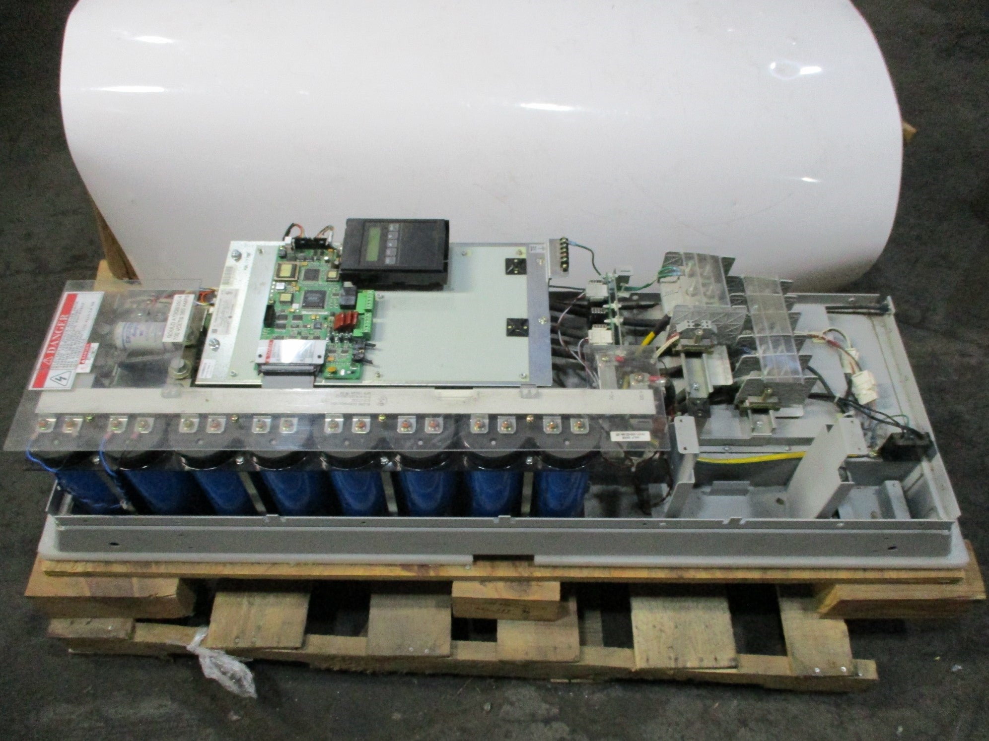 ALLEN BRADLEY 1336R-VB180CNV-AN-HAP SER. A (AS PICTURED) NSNP
