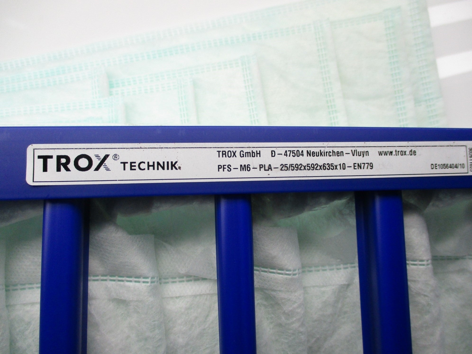 TROX TECHNIK PFS-M6-PLA-25/592X592X635X10 (PKG OF 4) NSMP