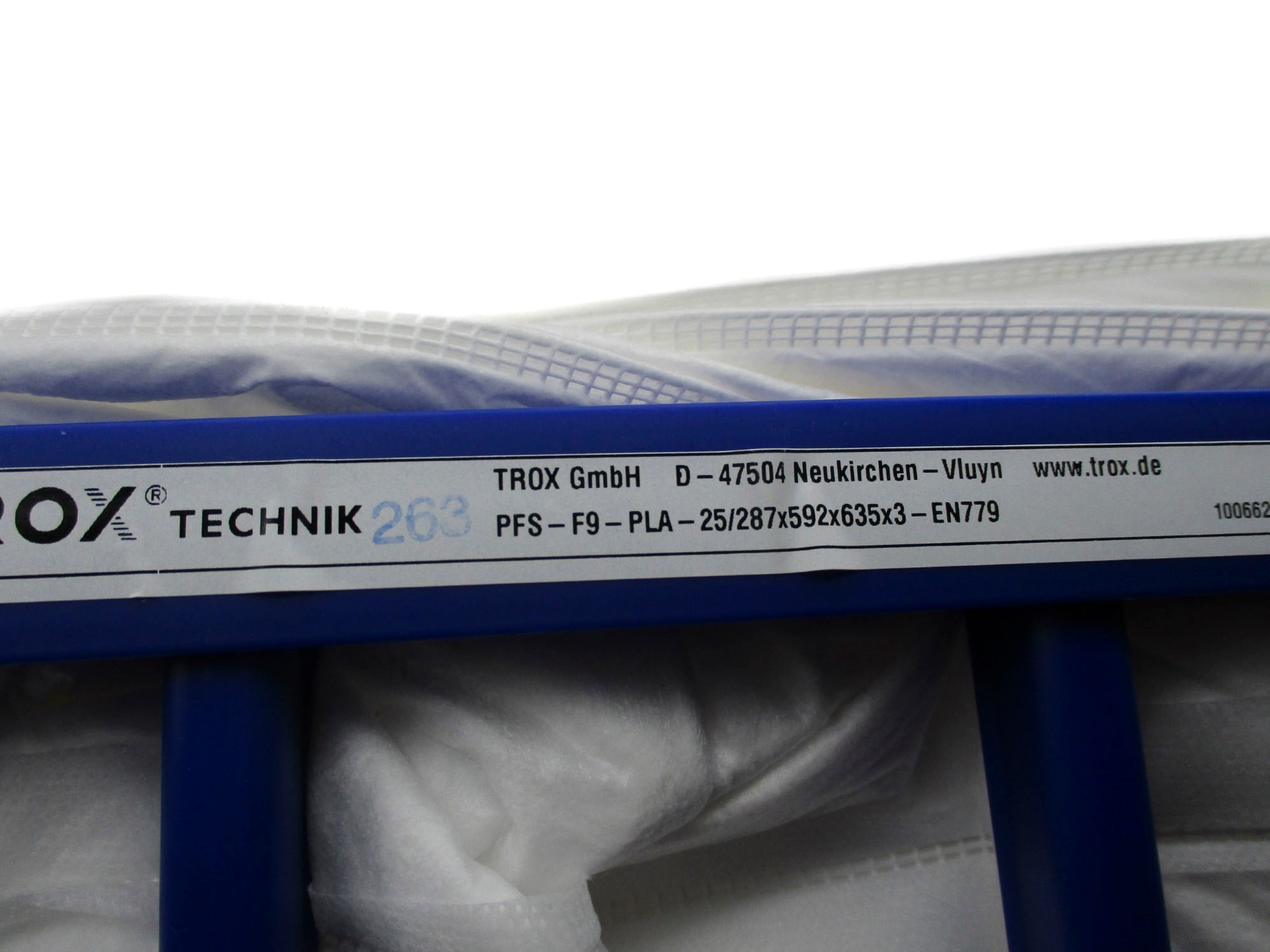TROX TECHNIK PFS-F9-PLA-25/287X592X635X3 (PKG OF 4) NSMP