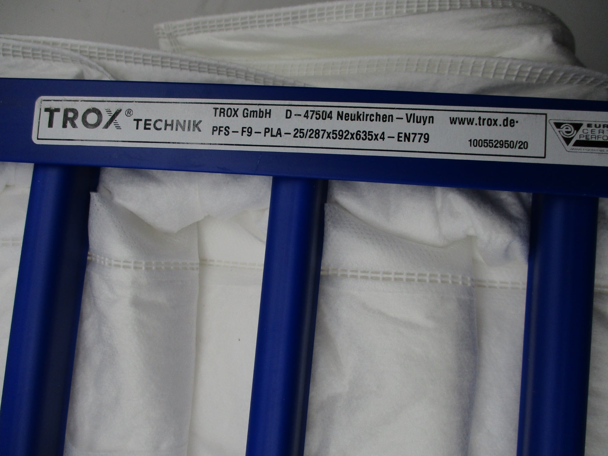 TROX TECHNIK PFS-F9-PLA-25/287x592x635x4 (PKG OF 3) NSMP