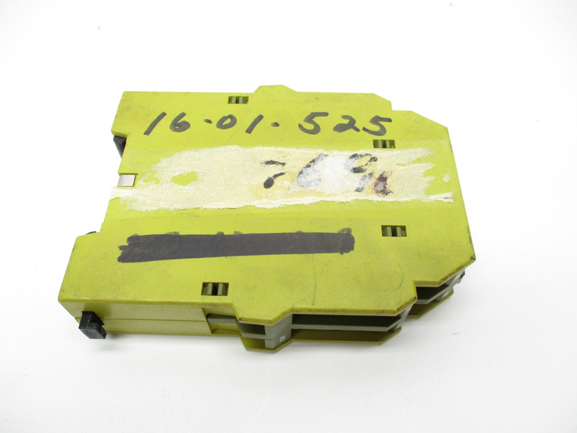 PILZ ZAN/10/FBM-470K0/2UZ 24-60V 5A UNMP