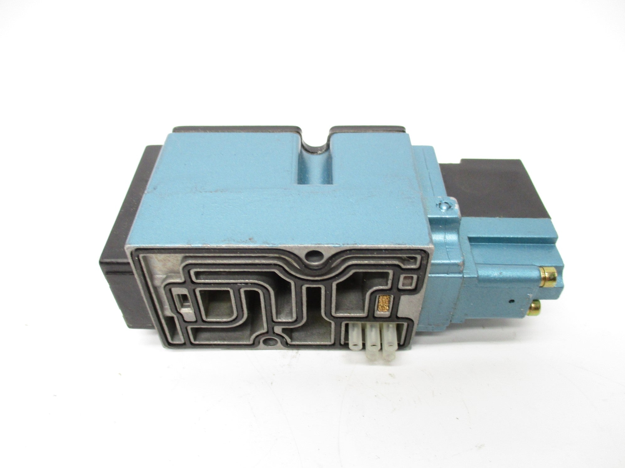 MAC 82A-AC-BKA-TM-DAAP-1DA 110/120V 150PSI UNMP