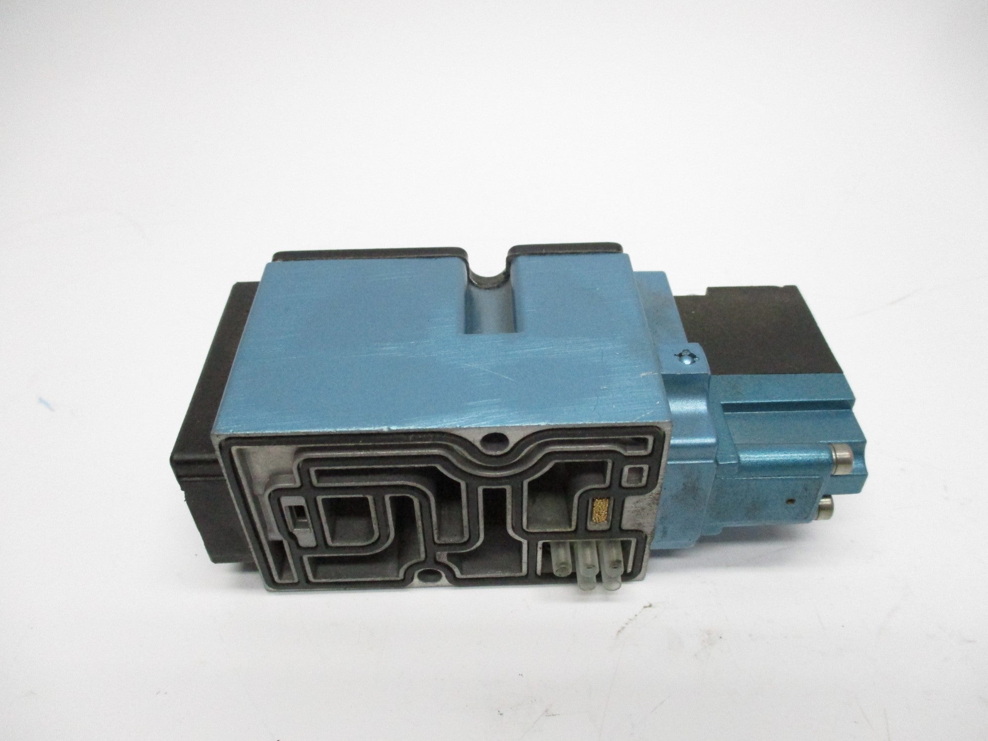 MAC 82A-AA-000-TM-DFFP-1DA 24VDC 150PSI NSNP
