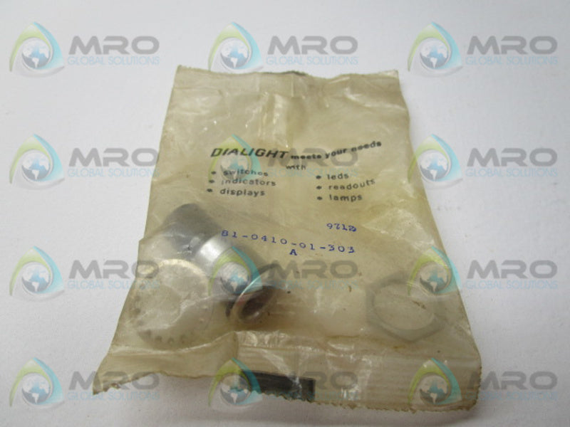 DIALIGHT 81-0410-01-303 INDICATOR LIGHT HOLDER SOCKET ASSEMBLY * NEW *