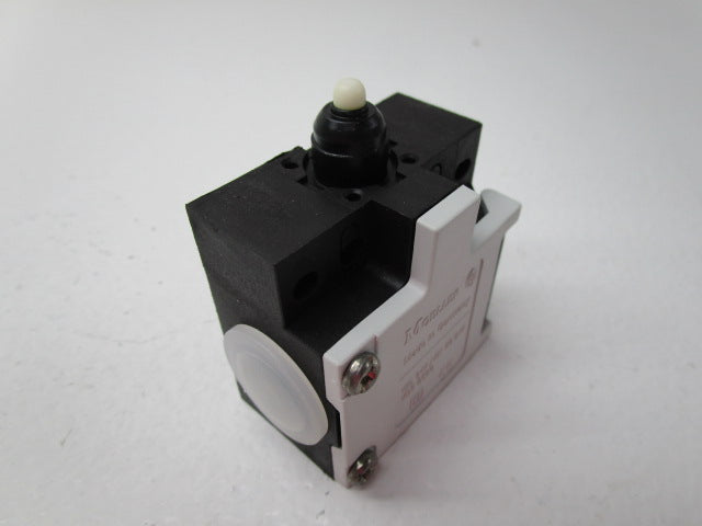KLOCKNER MOELLER AT0-11-1-IA LIMIT SWITCH *NEW NO BOX*