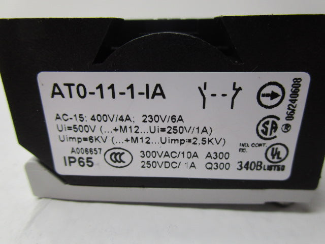 KLOCKNER MOELLER AT0-11-1-IA LIMIT SWITCH *NEW NO BOX*