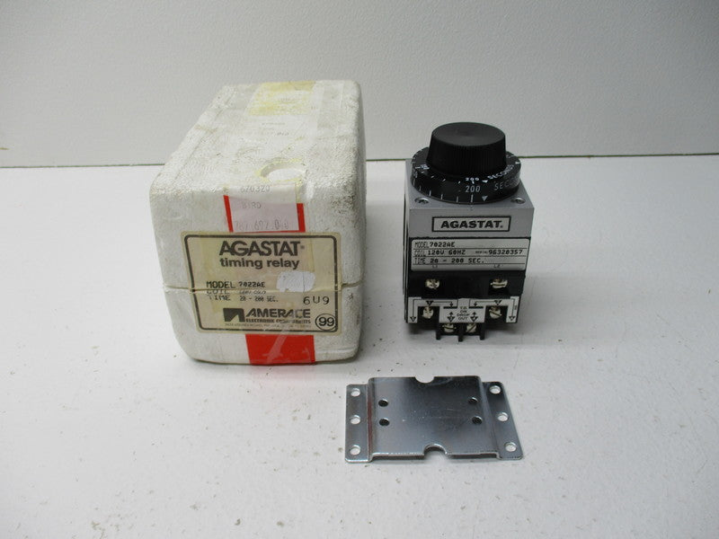 AGASTAT 7022AE TIMING RELAY 120V 20-200SEC * NEW IN ORIGINAL PACKAGE *