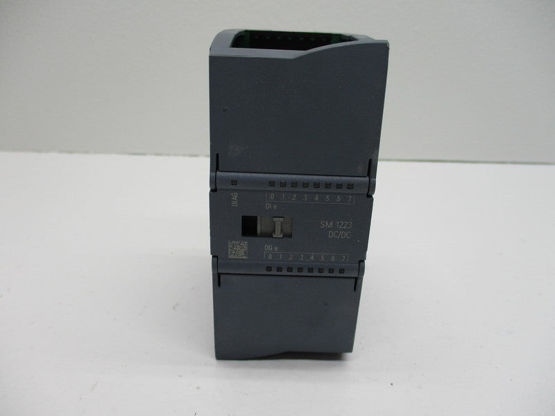 SIEMENS 6ES7223-1BH32-0XB0  NSNP