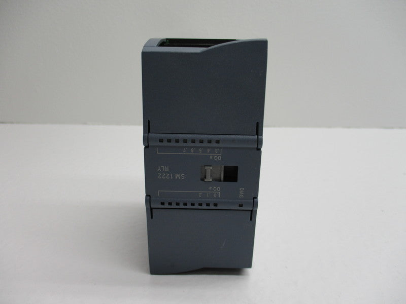SIEMENS 6ES7222-1HF30-0XB0  NSNP