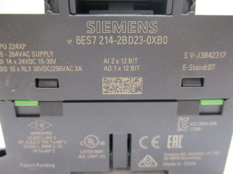 SIEMENS 6ES7223-1BL32-0XB0 * NEW NO BOX *