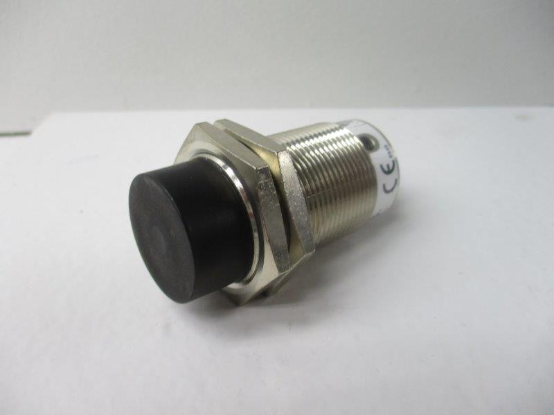 BALLUFF BES-516-218-E5-E-S21  NSNP
