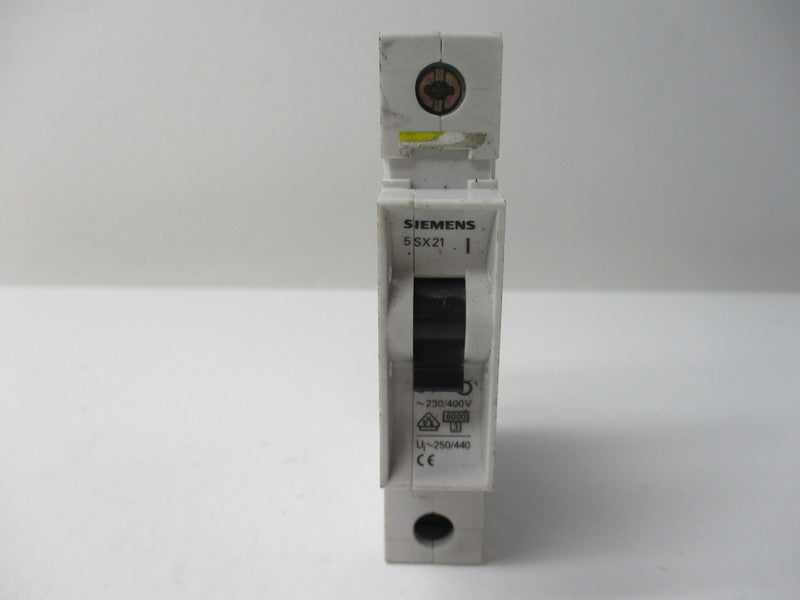 SIEMENS 5SX21C4  UNMP