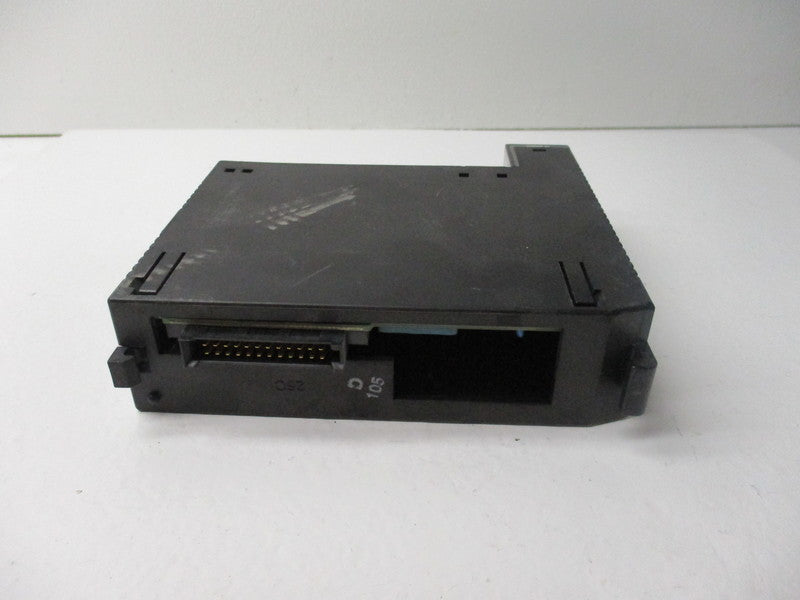 GE FANUC IC693MDL740E  UNMP