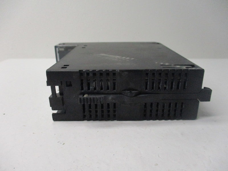 GE FANUC IC693MDL740E  UNMP