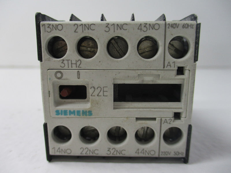 SIEMENS 3TH2022-0AP6  UNMP