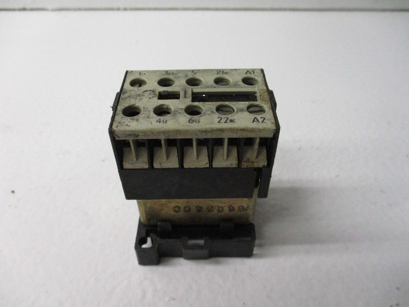 SIEMENS 3TJ5001-0BB4  UNMP