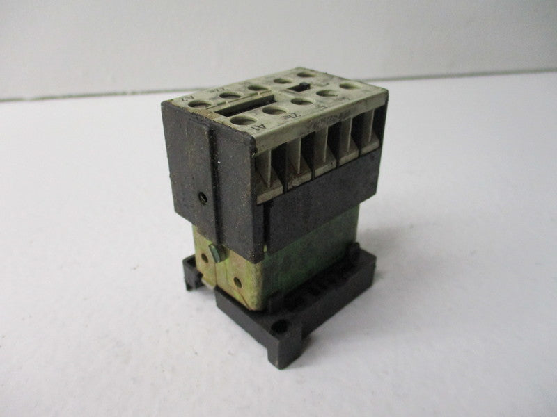 SIEMENS 3TJ5001-0BB4  UNMP