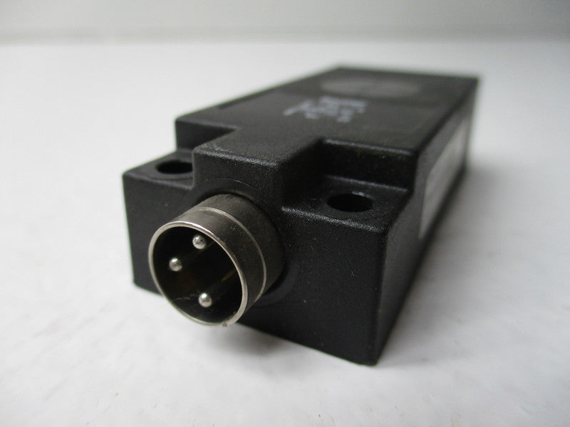 BAUMER ELECTRIC IFFK-30P1101/S13L  NSNP