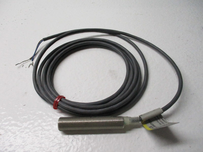 OMRON E2E-X2Y1-US  UNMP