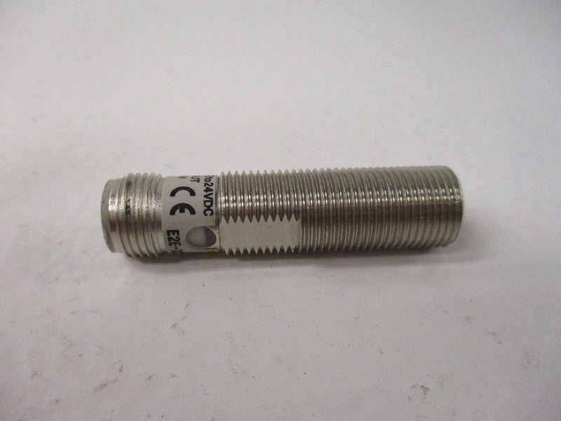 OMRON E2E-X2E1-M1  UNMP