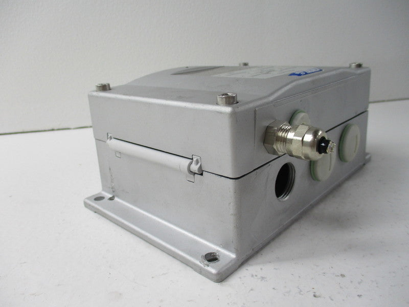 VAISALA HMT335 (AS PICTURED)  UNMP