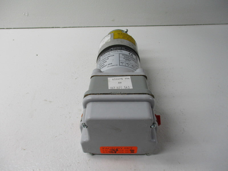 HUBBELL 2210-132CC4S  UNMP