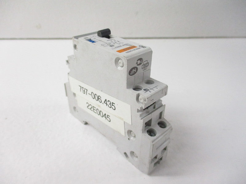 MERLIN GERIN 15522 16A 250V  NSNP