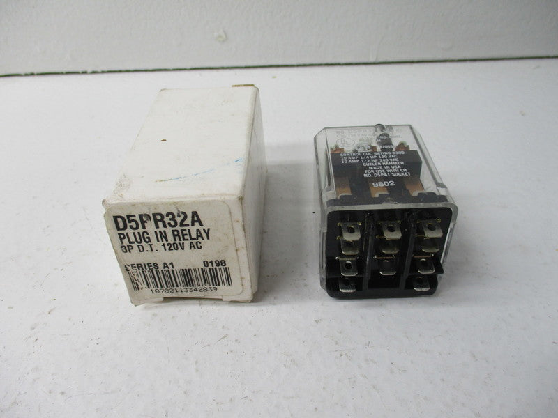 CUTLER HAMMER D5PR32A SER. A1 10A 120V NSMP