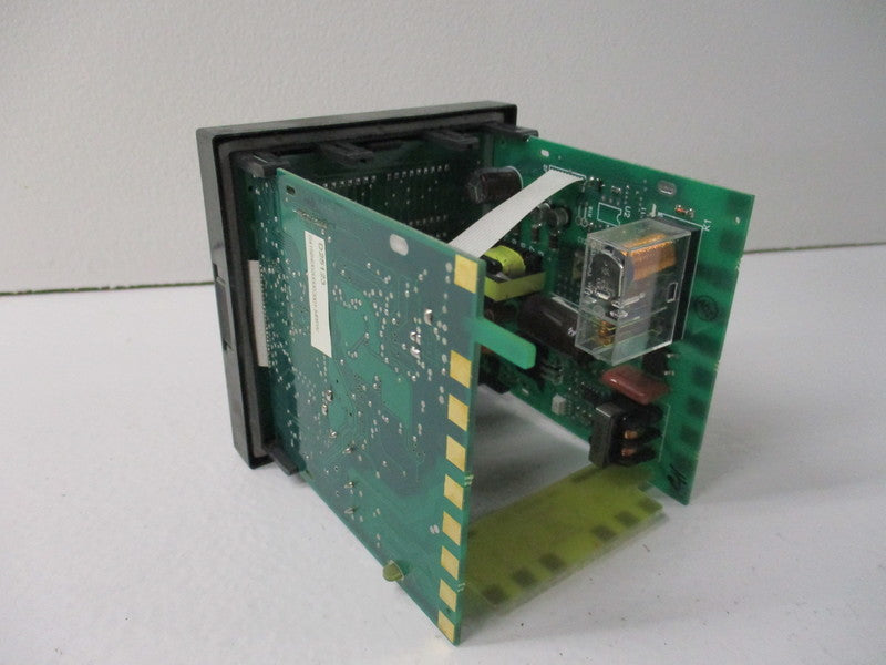 DWYER SERIES 2500 (AS PICTURED)  UNMP